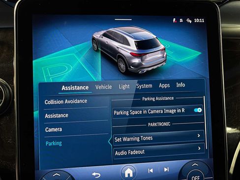 Used 2025 Mercedes-Benz GLC 300 image 38