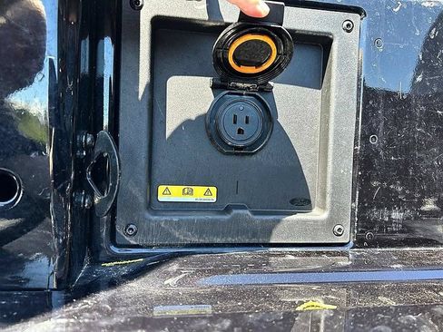 Used 2023 Ford F150 XLT w/ Equipment Group 302A High AWD/4WD image 31