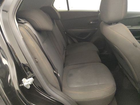 Used 2020 Chevrolet Trax LS w/ Tint and Cruise Package FWD image 19