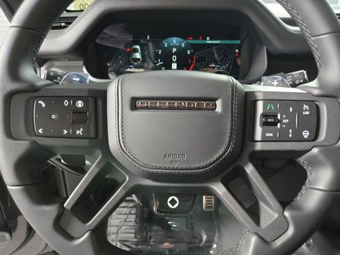 New 2026 Land Rover Defender 110 OCTA AWD/4WD image 24