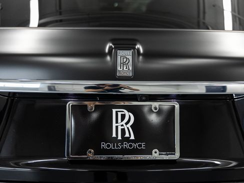 Certified 2024 Rolls-Royce Cullinan AWD/4WD image 23