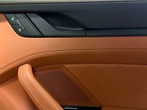 Certified 2025 Porsche 911 Carrera GTS RWD image 37