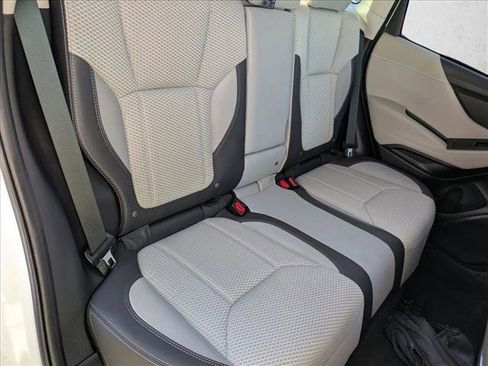 Used 2024 Subaru Forester Premium image 18