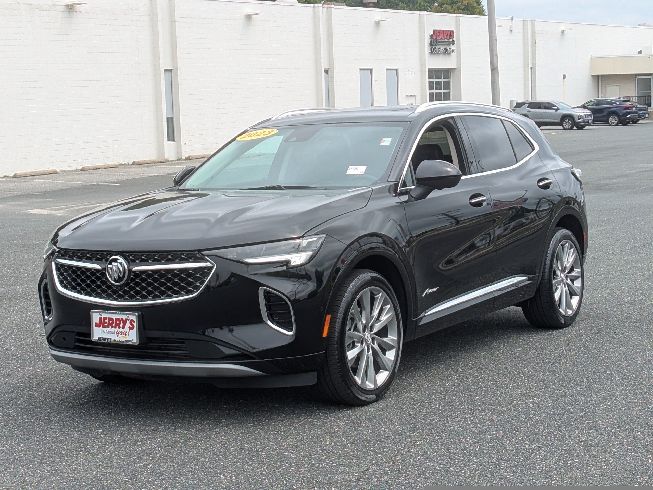 Certified 2023 Buick Envision Avenir AWD/4WD image 4