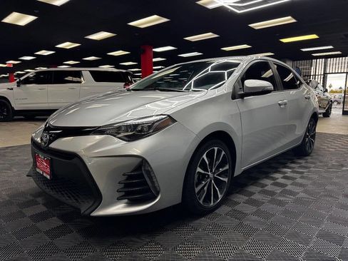Used 2019 Toyota Corolla SE w/ Carpet Mat Package (TMS) FWD image 7