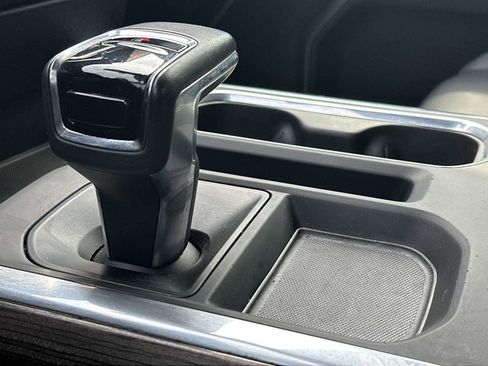 Certified 2022 Chevrolet Silverado 1500 LT Trail Boss w/ LT Trail Boss Premium Package AWD/4WD image 35
