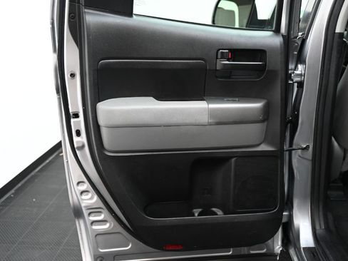Used 2013 Toyota Tundra 2WD Double Cab w/ Tow Pkg image 26