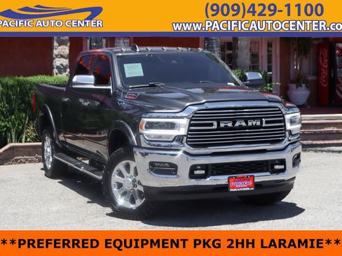 Used 2022 RAM 2500 Laramie AWD/4WD image 1