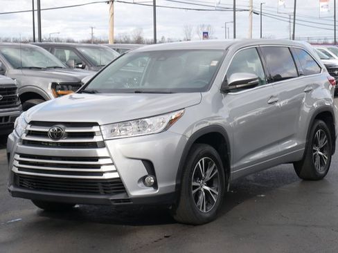 Used 2018 Toyota Highlander Plus image 5