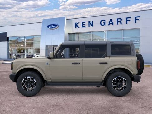 New 2026 Ford Bronco Outer Banks AWD/4WD image 3