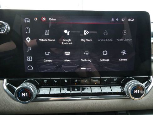 Certified 2024 GMC Canyon Denali image 32