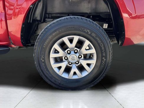 Used 2022 Toyota Tacoma SR w/ SR Convenience Package RWD image 63
