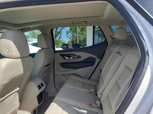 Used 2024 GMC Terrain Denali w/ Denali Premium Package image 14