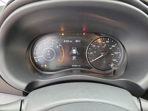Used 2024 Nissan Kicks SV w/ Interior Electronics Package FWD image 23