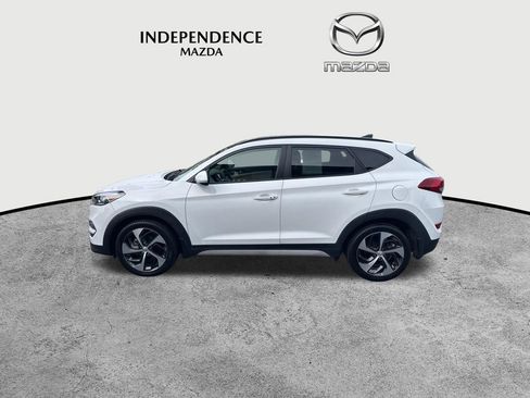 Used 2018 Hyundai Tucson Value w/ Cargo Package AWD/4WD image 6