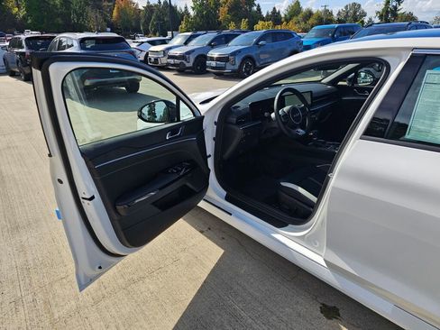 New 2026 Kia K5 GT-Line w/ GT-Line Premium Package image 21