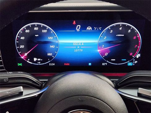 Used 2025 Mercedes-Benz GLS 450 4MATIC image 16