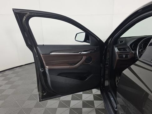 Used 2018 BMW X2 xDrive28i w/ M SportX Package AWD/4WD image 20
