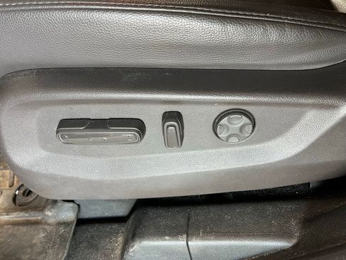 Used 2018 Honda Odyssey EX-L image 19