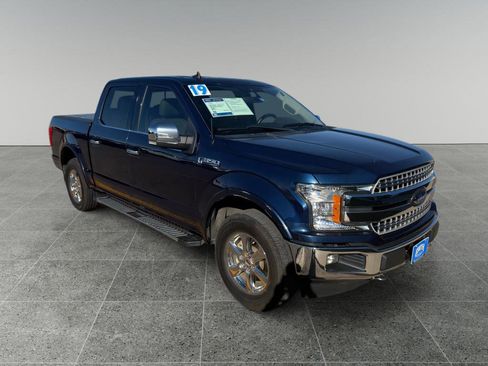 Used 2019 Ford F150 Lariat image 3