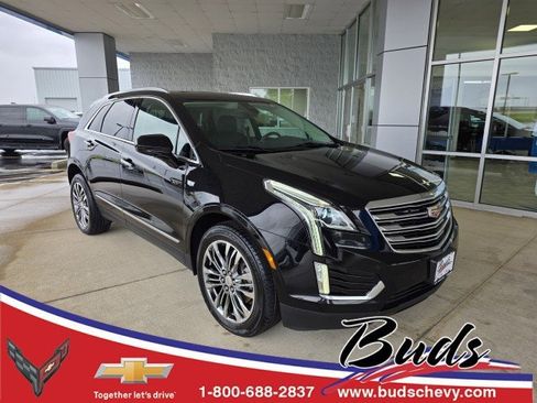 Used 2017 Cadillac XT5 Premium Luxury AWD/4WD image 1