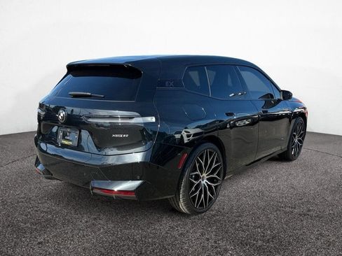 Used 2025 BMW iX xDrive50 AWD/4WD image 5