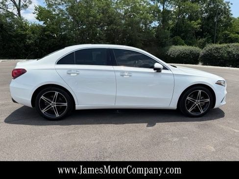 Used 2022 Mercedes-Benz A 220 4MATIC image 5