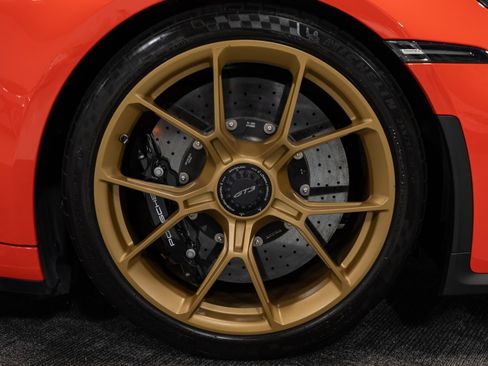 Used 2022 Porsche 911 GT3 image 26