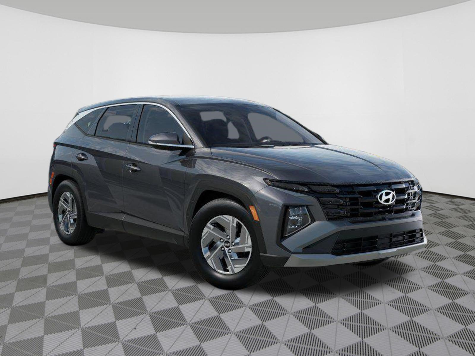 New 2026 Hyundai Tucson Blue SE AWD/4WD image 2