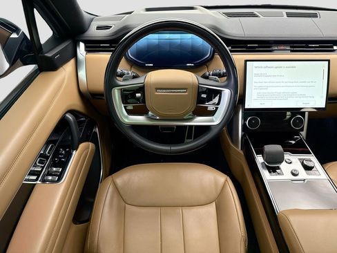 Used 2023 Land Rover Range Rover SE AWD/4WD image 10