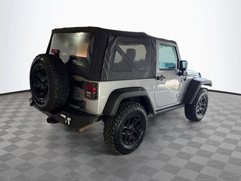 Used 2018 Jeep Wrangler Sport AWD/4WD image 6