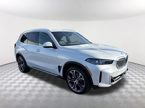 New 2026 BMW X5 sDrive40i RWD image 1