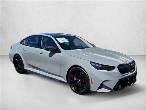New 2027 BMW M5 w/ Carbon Package AWD/4WD image 7