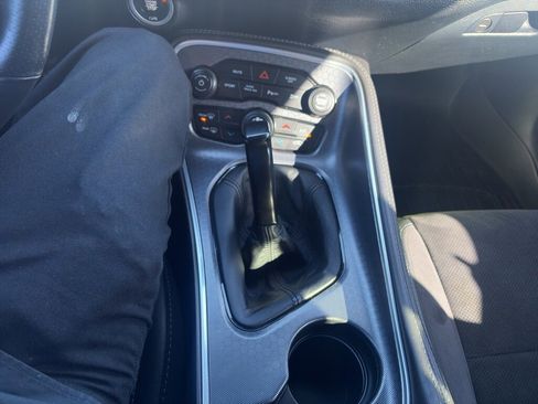 Used 2017 Dodge Challenger R/T Scat Pack w/ Leather Interior Group image 13