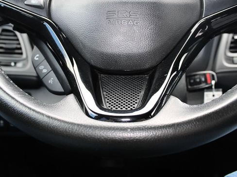 Used 2021 Honda HR-V Sport image 24