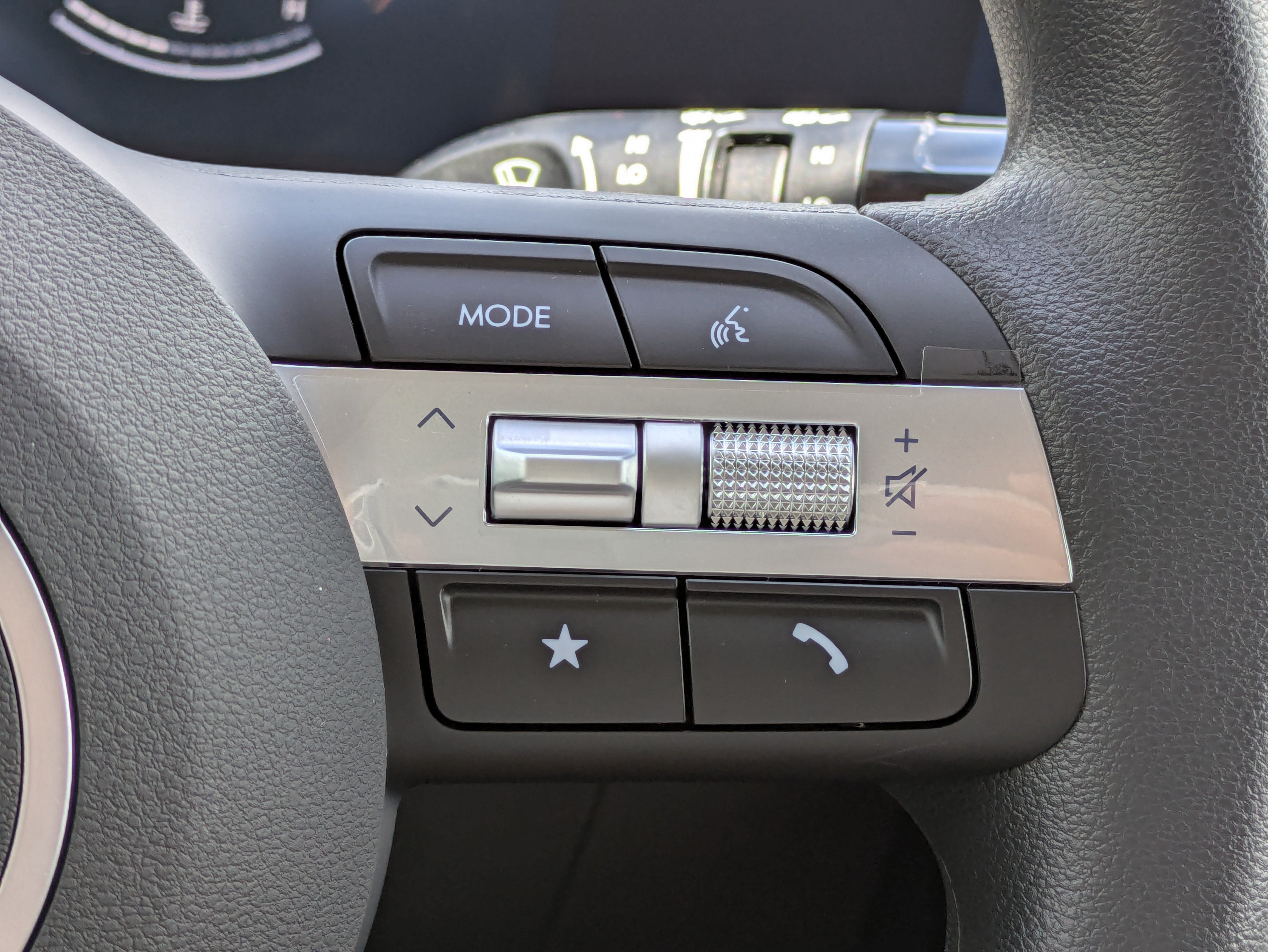 New 2026 Hyundai Tucson SEL FWD image 22