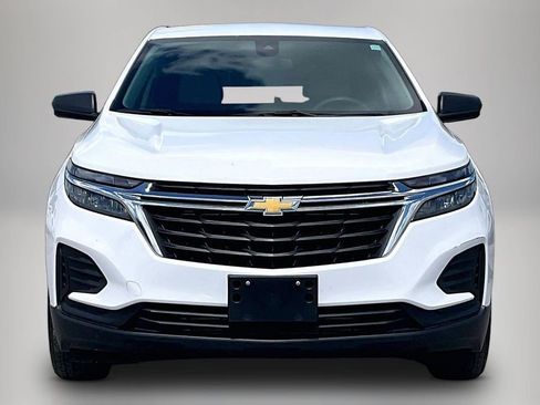Used 2022 Chevrolet Equinox LS w/ LS Convenience Package FWD image 3