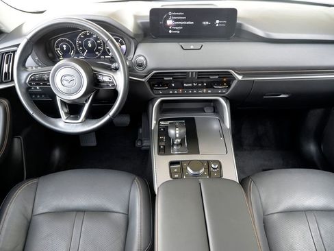 Certified 2024 MAZDA CX-90 Plug-In Hybrid w/ Premium Pkg image 17