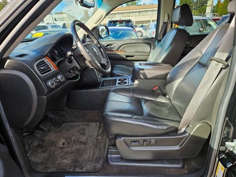 Used 2008 GMC Yukon XL SLT image 11