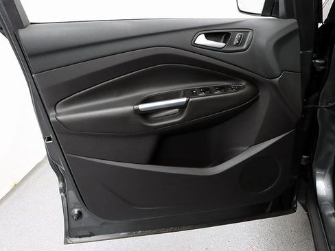 Used 2016 Ford Escape SE image 20