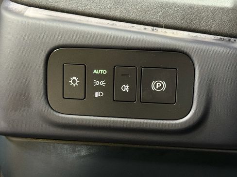 Used 2023 Fisker Ocean One AWD/4WD image 33