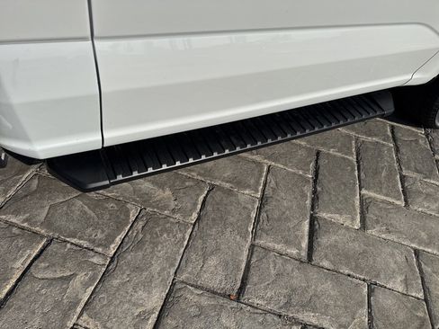 Used 2025 Ford F150 XL image 5