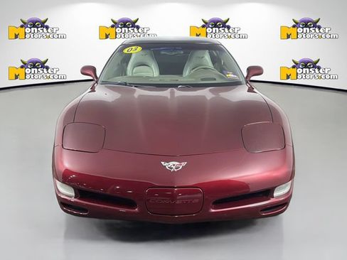 Used 2003 Chevrolet Corvette Coupe w/ Preferred Equipment Group RWD image 2