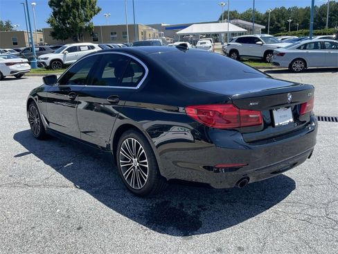 Used 2019 BMW 530i xDrive w/ Convenience Package image 3