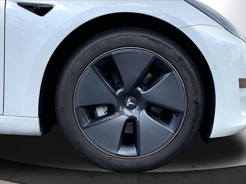 Used 2021 Tesla Model 3 Standard Range Plus RWD image 35