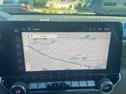 New 2025 Chevrolet Colorado ZR2 w/ Technology Package image 18