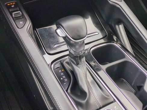 Used 2022 Kia Telluride SX w/ SX Prestige Package image 31