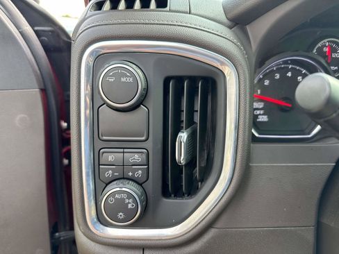 Used 2022 Chevrolet Silverado 1500 RST w/ Bed Protection Package image 19