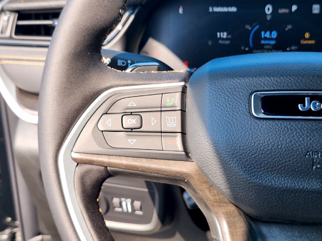 New 2026 Jeep Grand Cherokee Limited AWD/4WD image 29