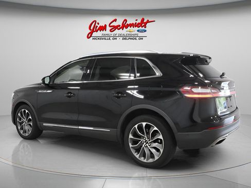 Used 2023 Lincoln Nautilus Reserve w/ Equipment Group 201A AWD/4WD image 4